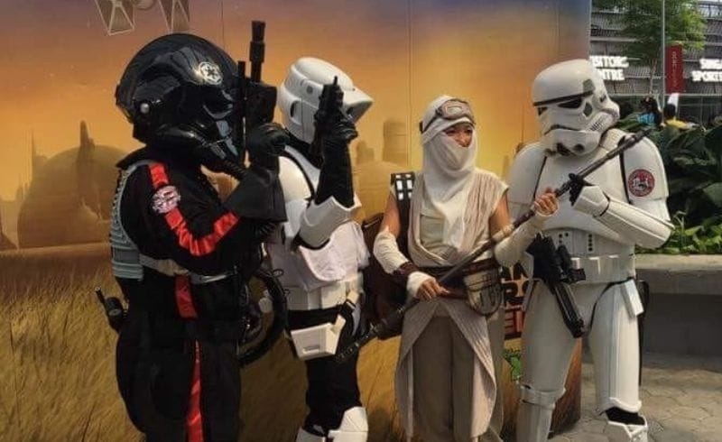 Photo Opportunity with Star Wars characters