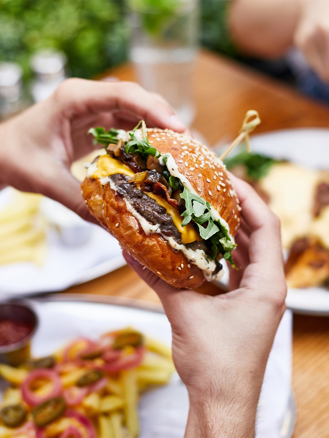 Cheeseburger at Marina Bay Sands, with the best burger places in Singapore