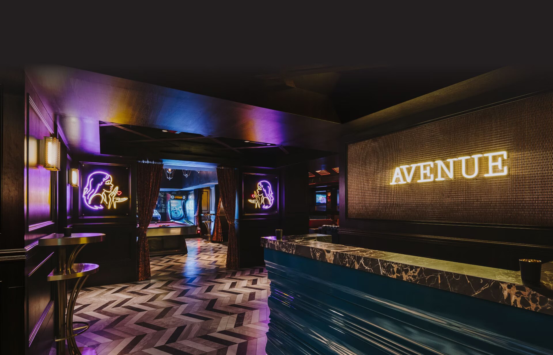 Avenue Lounge Bar